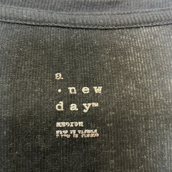 A New Day Black Ribbed V-Neck Long Sleeve Top- M - Picture 3 of 4